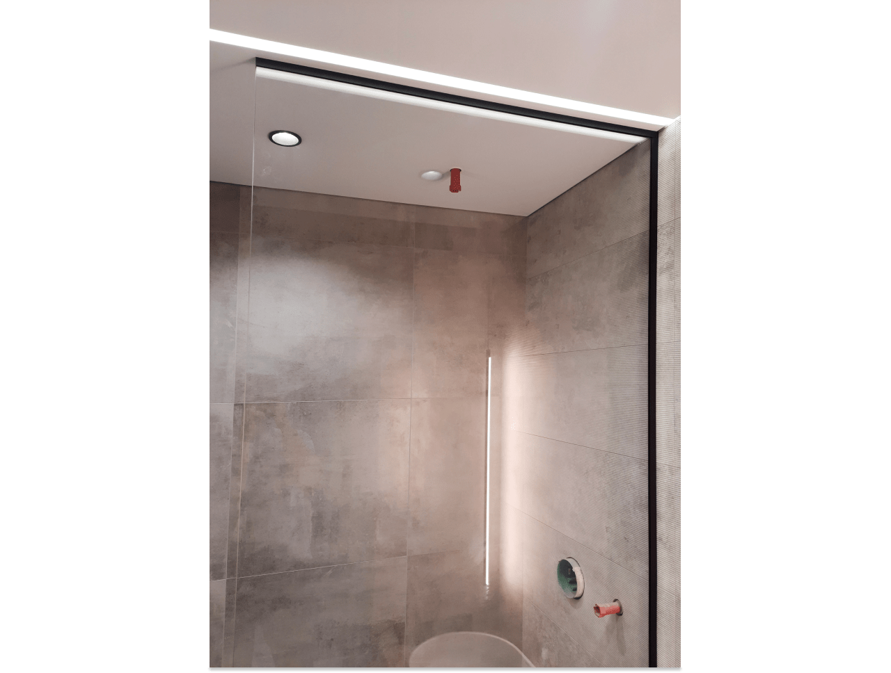 glass-partition-with-floor-mounting-system Стеклянная перегородка с системой монтажа к полу