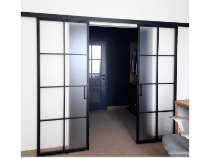 Раздвижная межкомнатная перегородка подвесная фото