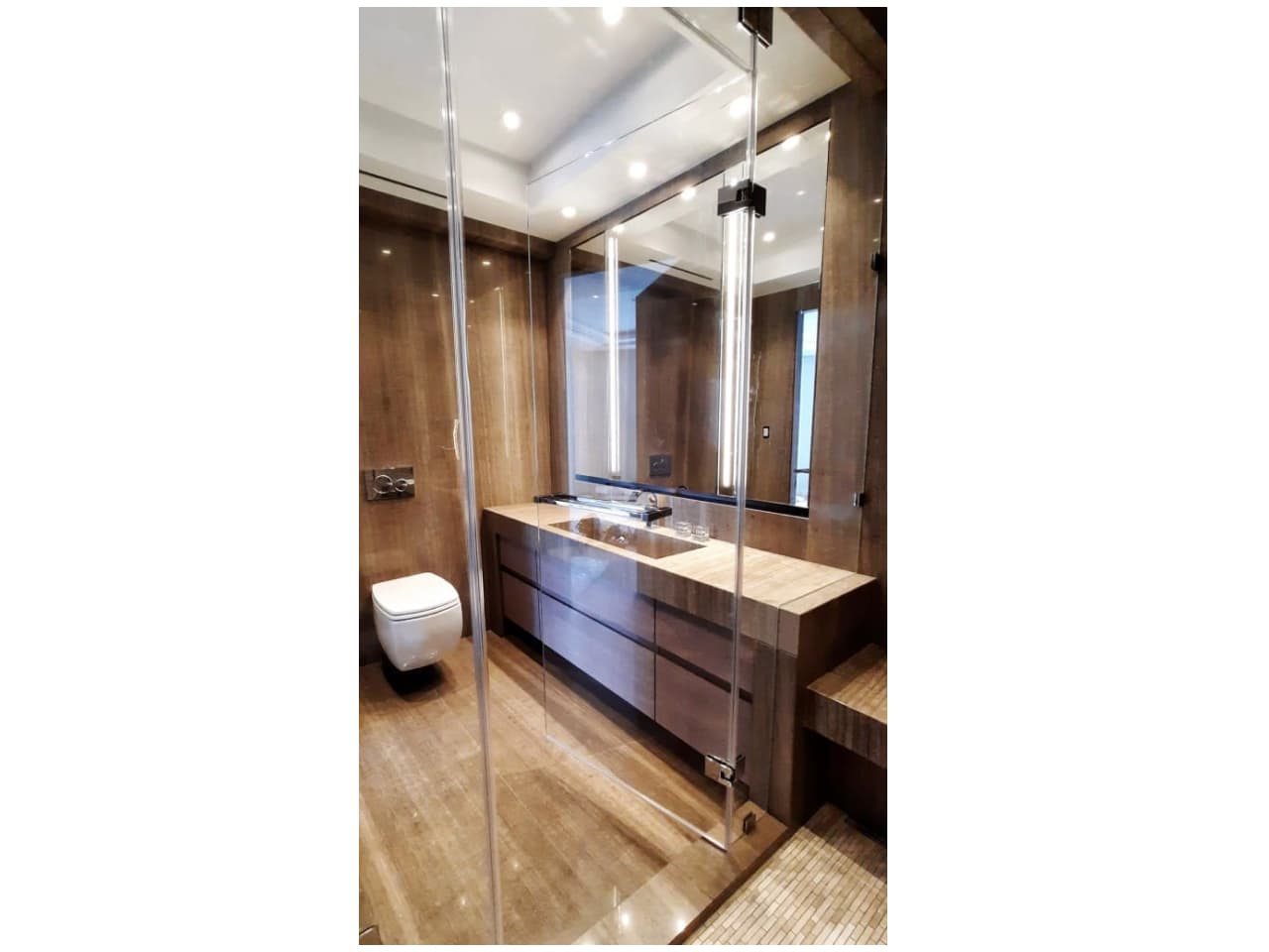 led-mirror-in-the-bathroom Led зеркало в ванную комнату