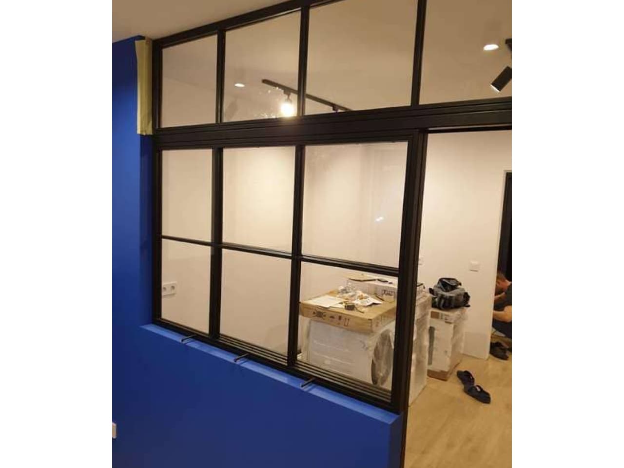 single-wing-interior-partition-with-sliding-door Межкомнатная одностворчатая перегородка с раздвижной дверью